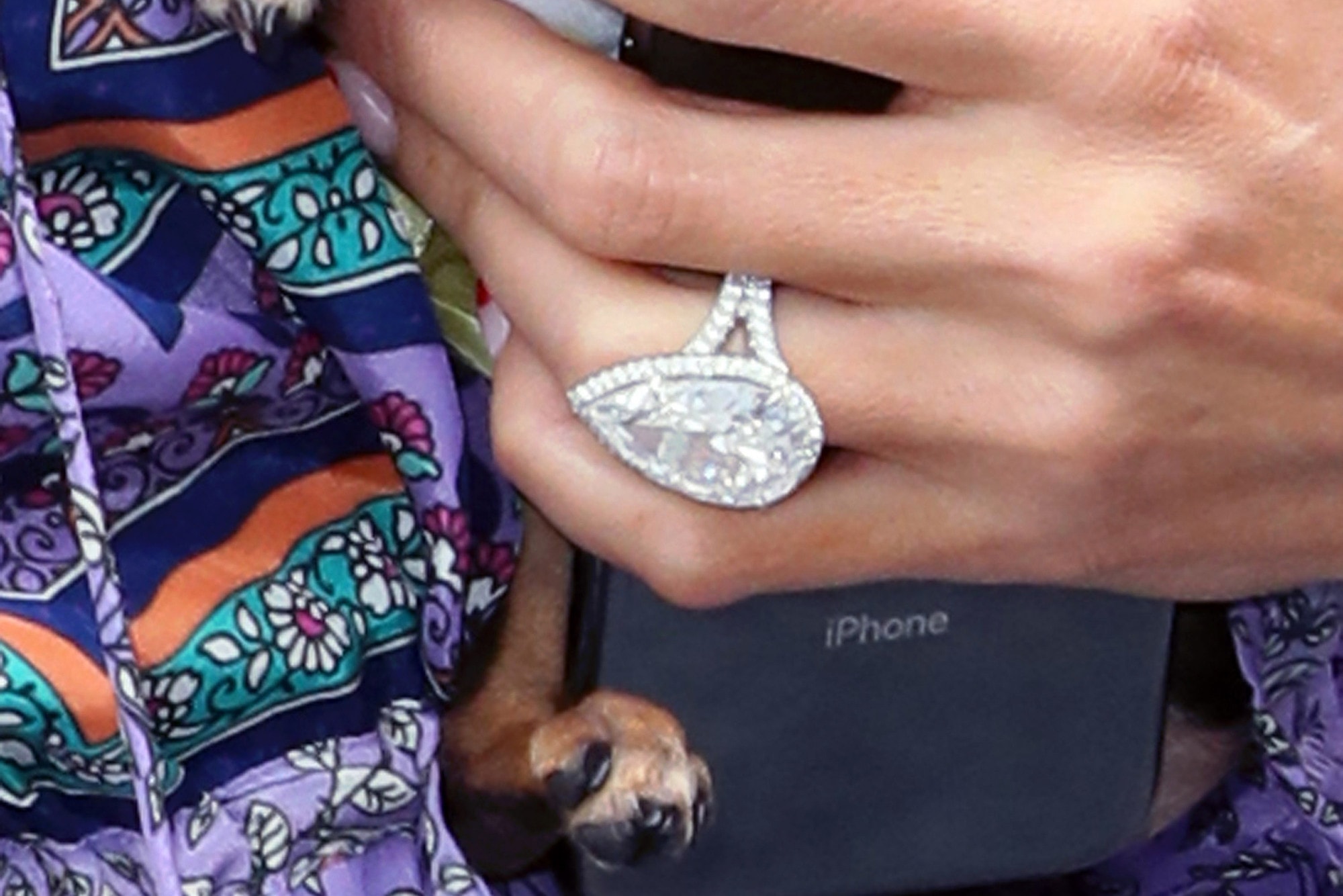 Hailey Baldwin bought Justin Bieber a custom engagement ring