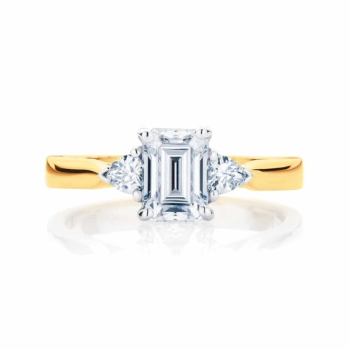 EMERALD CUT DIAMOND ENGAGEMENT RING WITH A BAGUETTE FLANK THREE PHASES ...