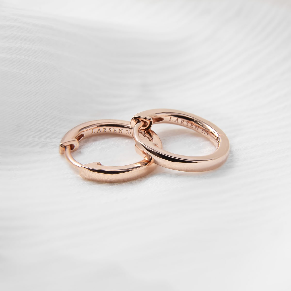 Men's rose gold 2024 hoop earrings