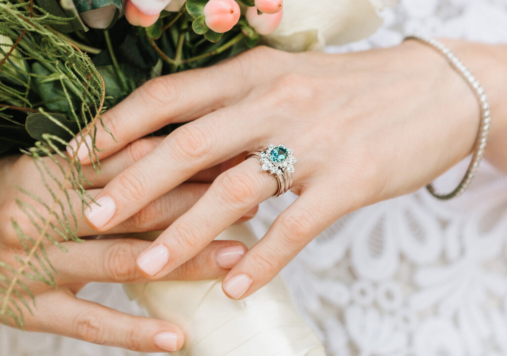 The Ultimate Guide to Choosing the Perfect Wedding Ring for Your Finger Type