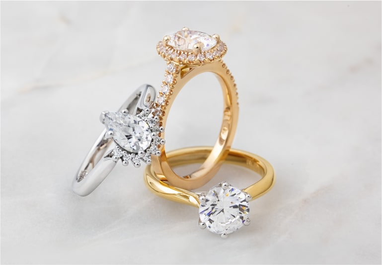 42 Modern Engagement Rings For Your Creative Girl