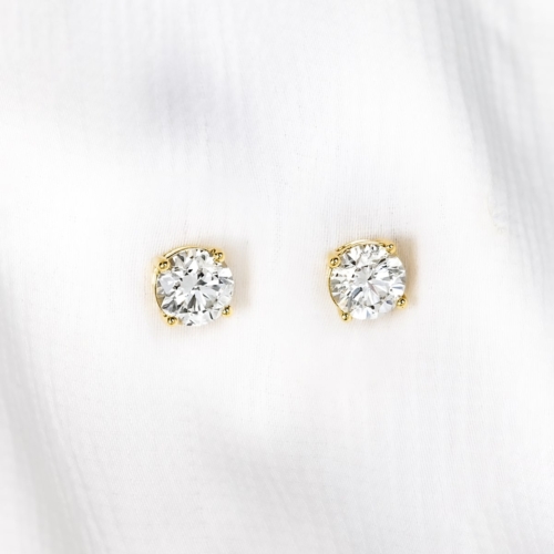 1 carat Lab Grown Diamond Stud Earrings