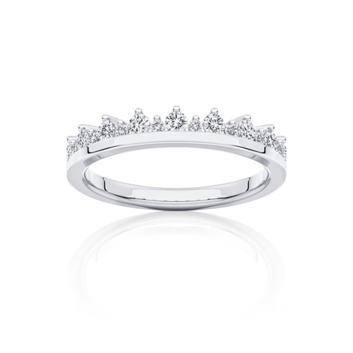 Diamond Classic Wedding Ring in Platinum | Garland