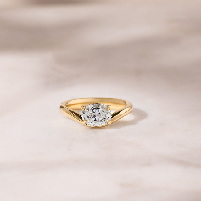 eyrie-engagement-ring-yellow-gold-and-diamodn-centre-larsen-jewellery