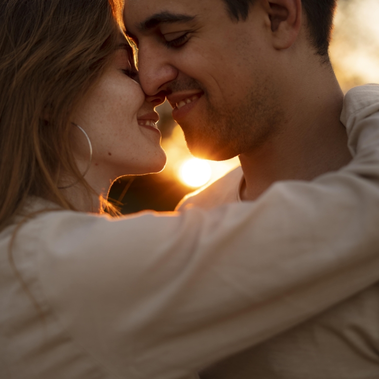 brisbane-couple-smiling-about-getting-engaged